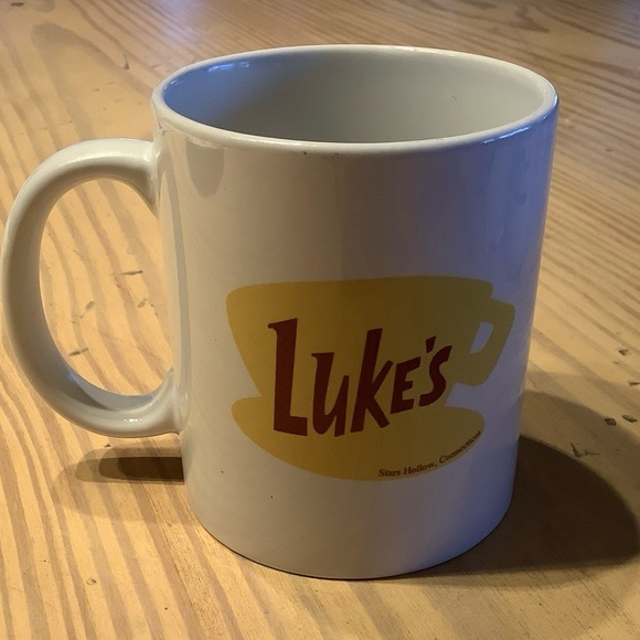 Luke’s Stars Hollow, Connecticut Coffee Mug - Gilmore Girls - Picture 2 of 2
